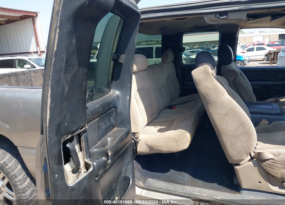 2002 GMC SIERRA 1500 SLE VIN: 2GTEK19T121132386