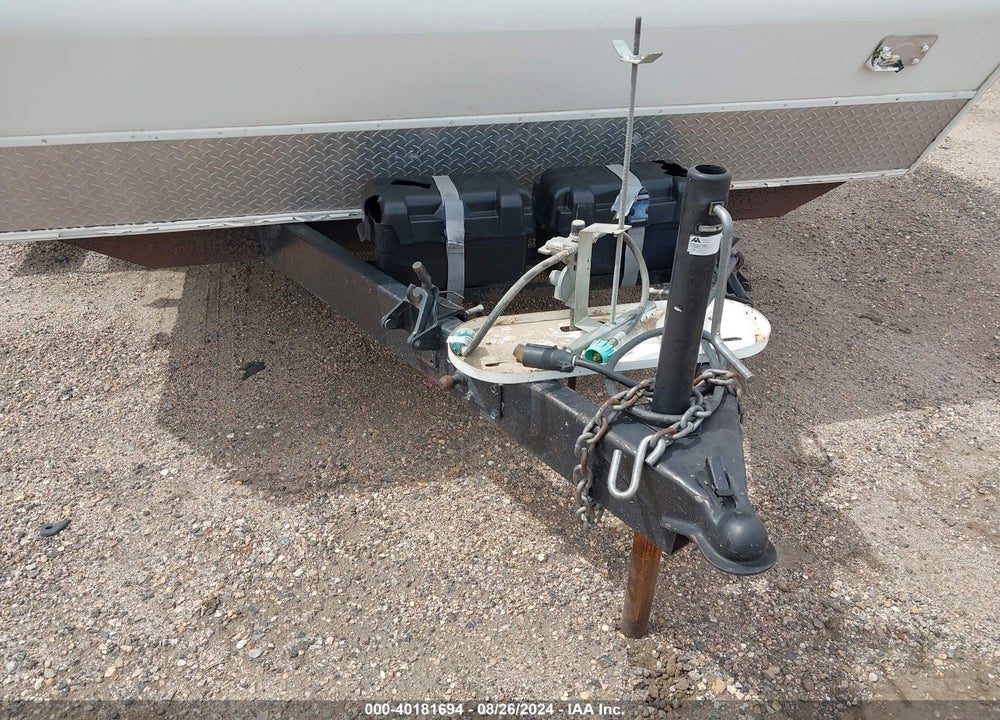 2002 TRAIL BAY TRAVEL TRAILER VIN: 4WY200M2921054176