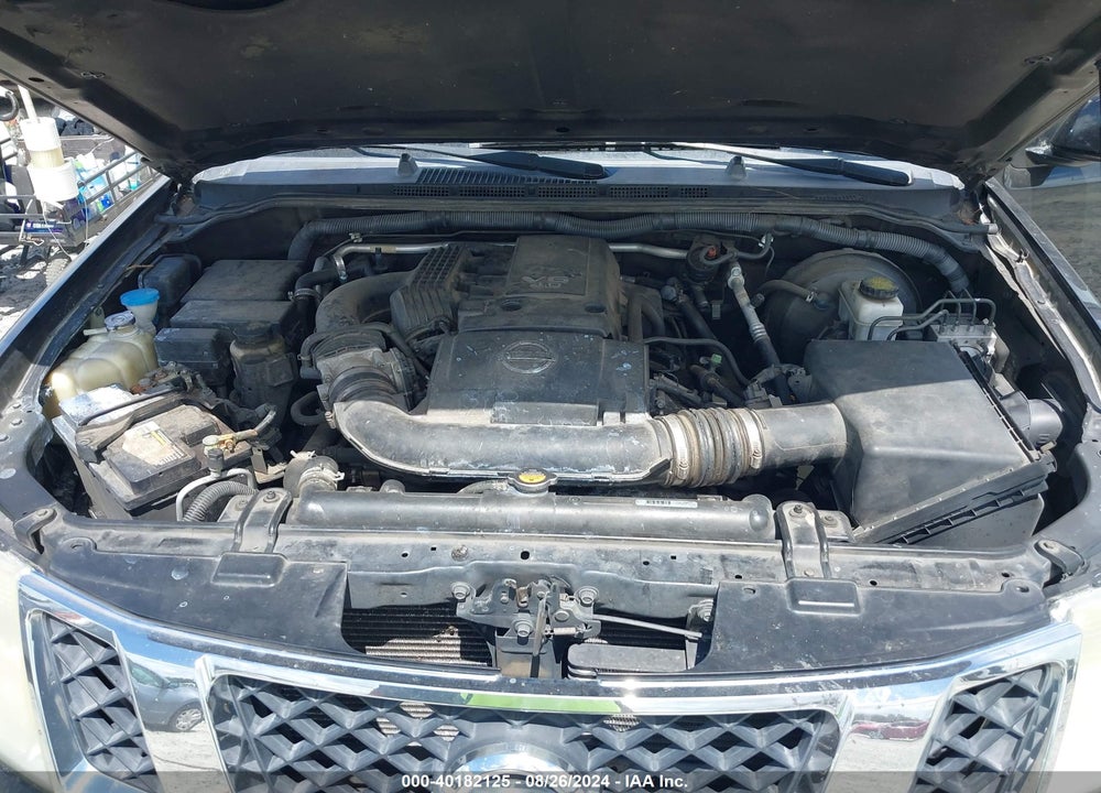 2012 NISSAN PATHFINDER SILVER VIN: 5N1AR1NN8CC616824