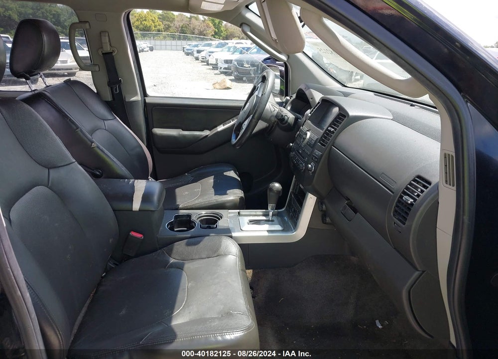 2012 NISSAN PATHFINDER SILVER VIN: 5N1AR1NN8CC616824