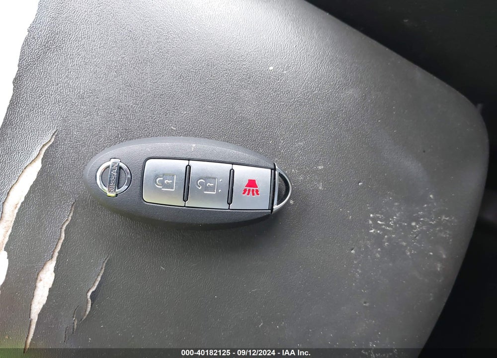 2012 NISSAN PATHFINDER SILVER VIN: 5N1AR1NN8CC616824