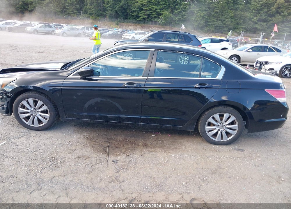 2011 HONDA ACCORD 2.4 EX-L VIN: 1HGCP2F83BA053985