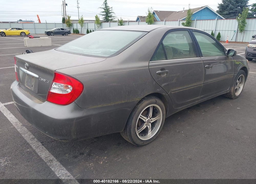 2002 TOYOTA CAMRY LE VIN: 4T1BE32K72U575956