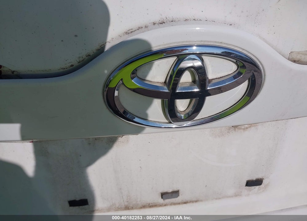 2012 TOYOTA CAMRY LE VIN: 4T1BF1FK1CU570927