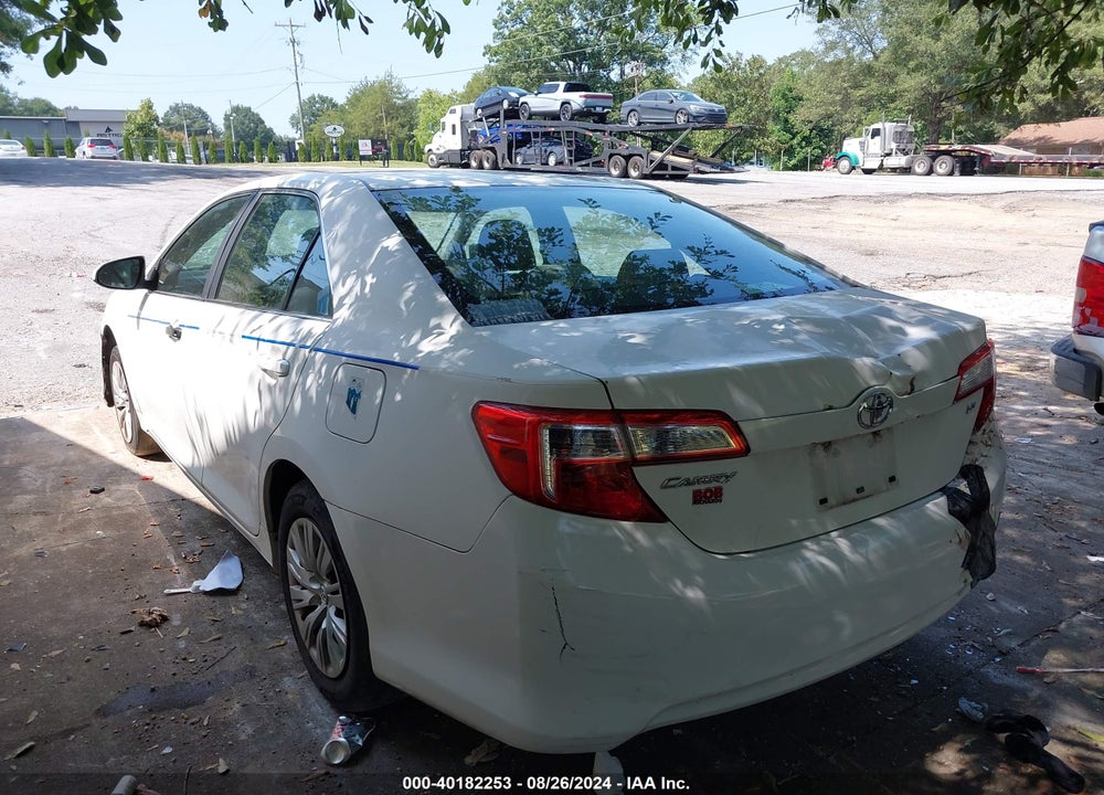 2012 TOYOTA CAMRY LE VIN: 4T1BF1FK1CU570927