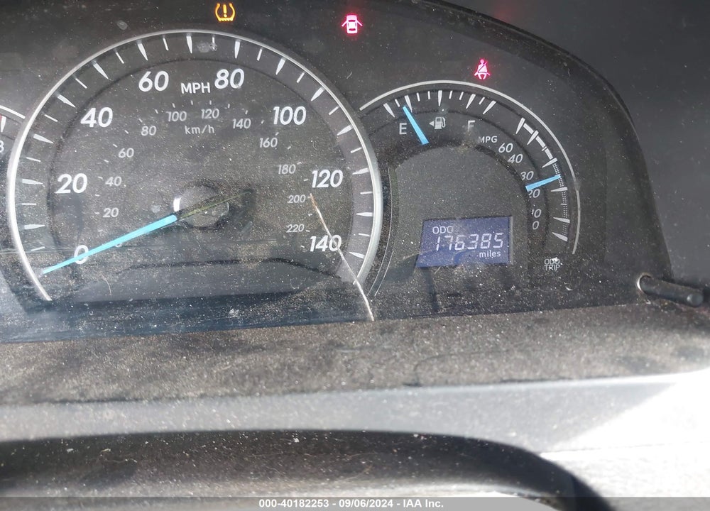 2012 TOYOTA CAMRY LE VIN: 4T1BF1FK1CU570927