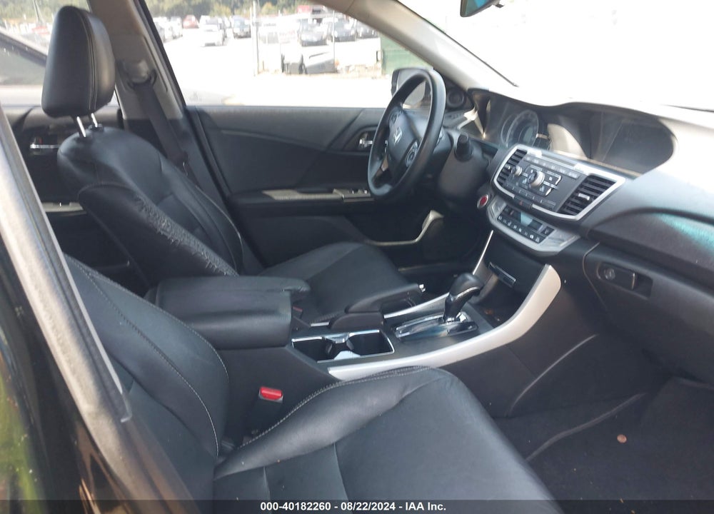 2013 HONDA ACCORD EX VIN: 1HGCR2F71DA243028