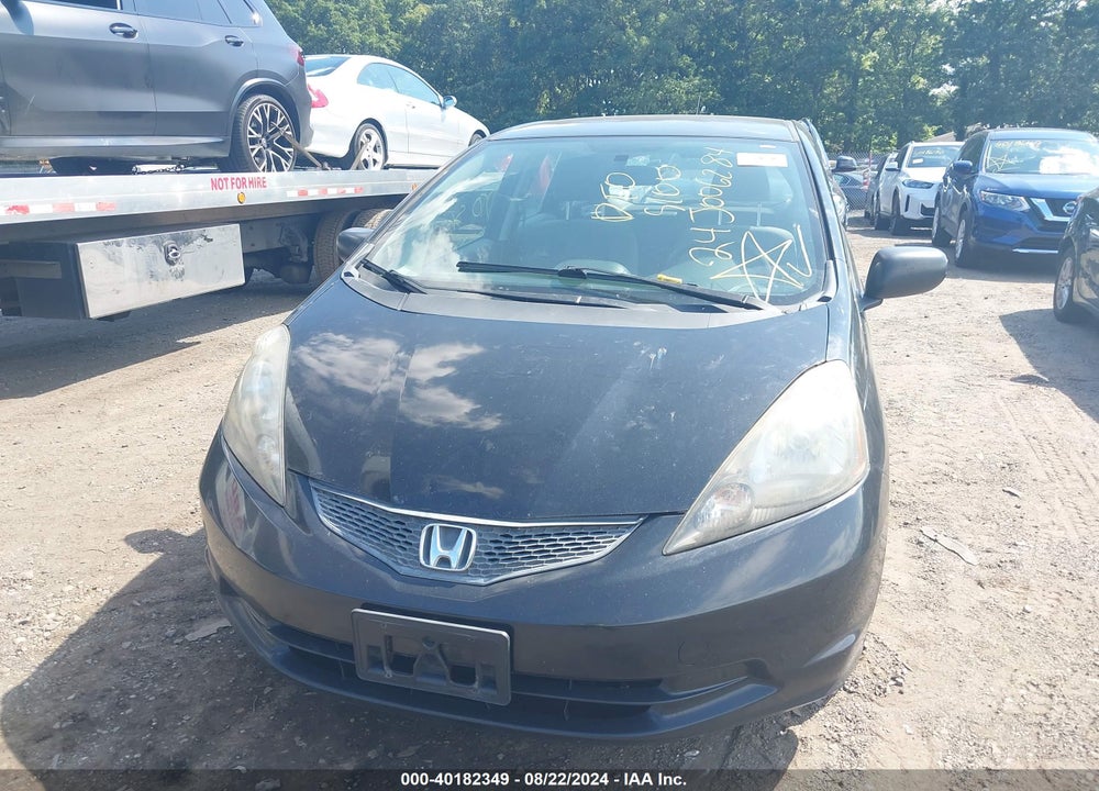 2009 HONDA FIT VIN: JHMGE88279C002133