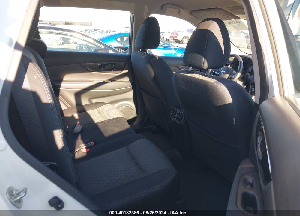 2020 NISSAN ROGUE S INTELLIGENT AWD VIN: JN8AT2MV5LW135042