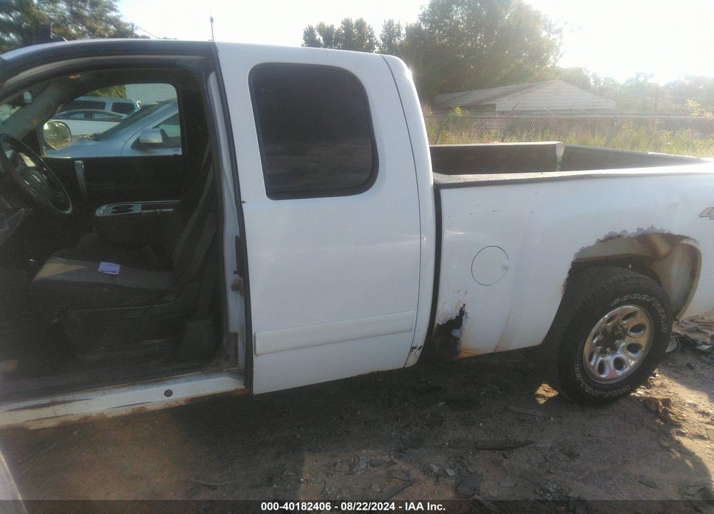 2008 CHEVROLET SILVERADO 1500 LS VIN: 2GCEK19C881319522