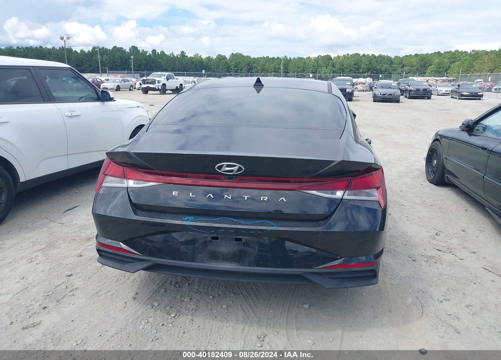 2021 HYUNDAI ELANTRA SEL VIN: 5NPLM4AGXMH027543