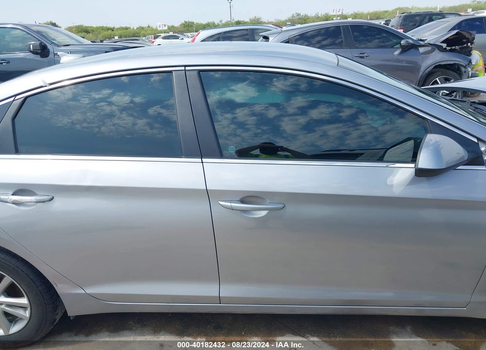 2016 HYUNDAI SONATA SE VIN: 5NPE24AF6GH322987