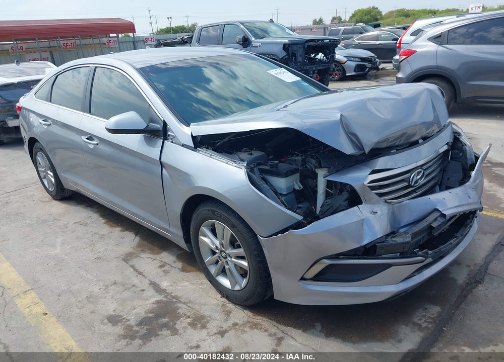 2016 HYUNDAI SONATA SE VIN: 5NPE24AF6GH322987