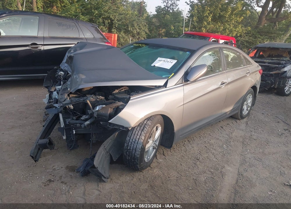2013 HYUNDAI SONATA GLS VIN: 5NPEB4AC5DH550156