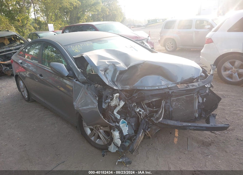 2013 HYUNDAI SONATA GLS VIN: 5NPEB4AC5DH550156