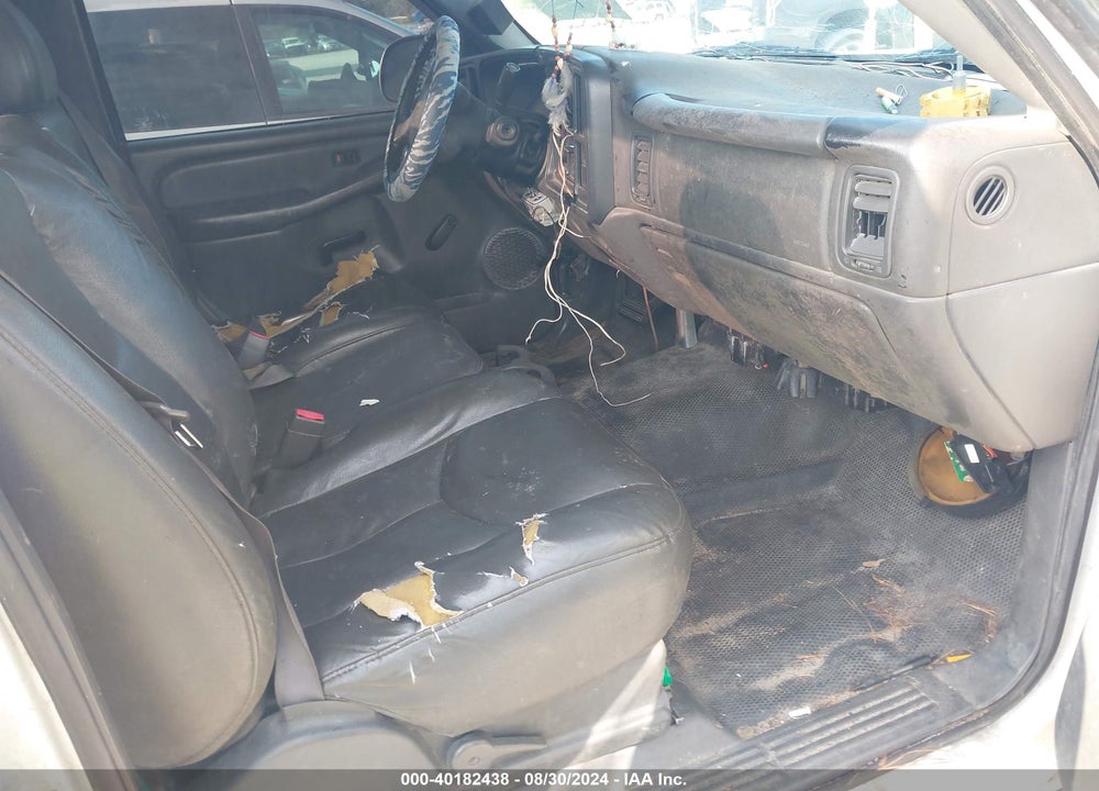 2004 CHEVROLET SILVERADO 1500 WORK TRUCK VIN: 1GCEC14X34Z120354