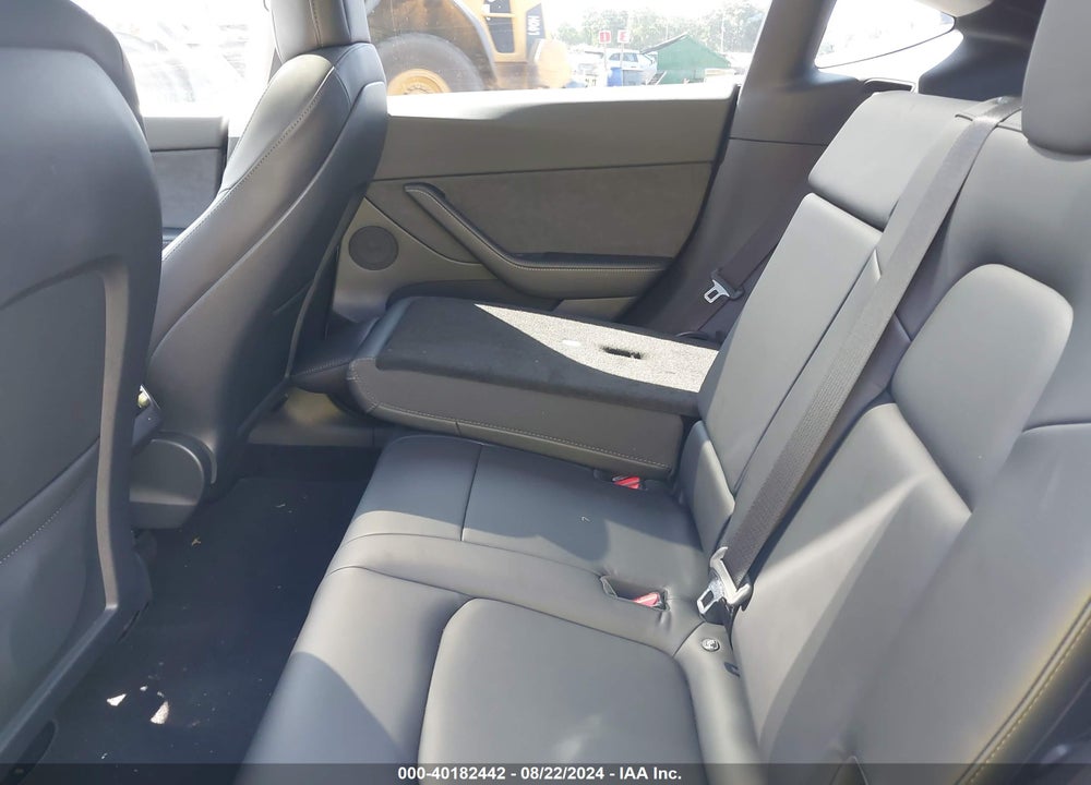 2021 TESLA MODEL Y LONG RANGE DUAL MOTOR ALL-WHEEL DRIVE VIN: 5YJYGDEE4MF198938