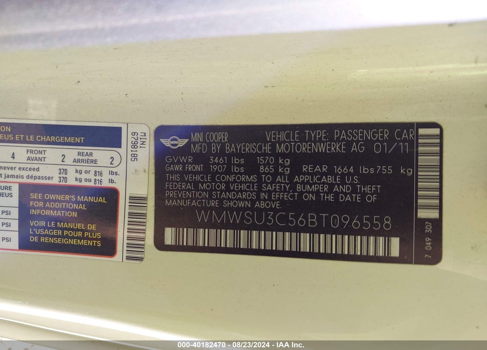 2011 MINI COOPER VIN: WMWSU3C56BT096558