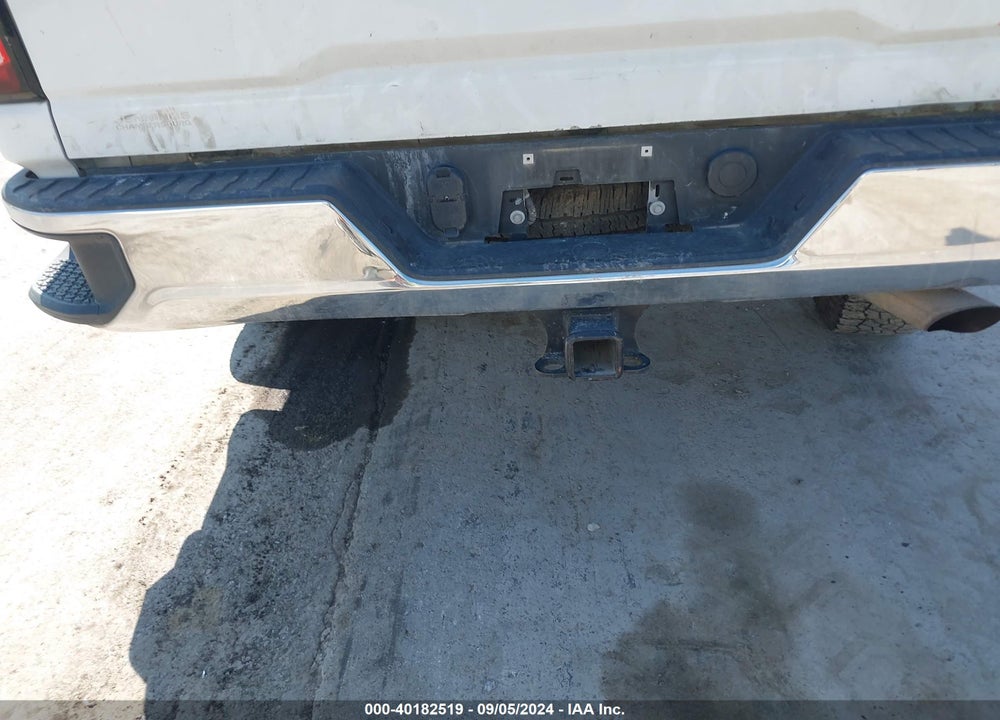 2021 GMC SIERRA 2500HD 4WD REGULAR CAB LONG BED VIN: 1GT39LE70MF213530