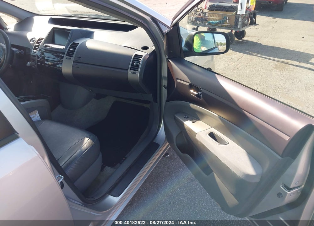 2005 TOYOTA PRIUS VIN: JTDKB20U357021778