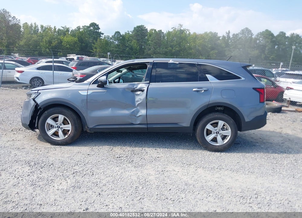 2023 KIA SORENTO LX VIN: 5XYRGDLC7PG196894