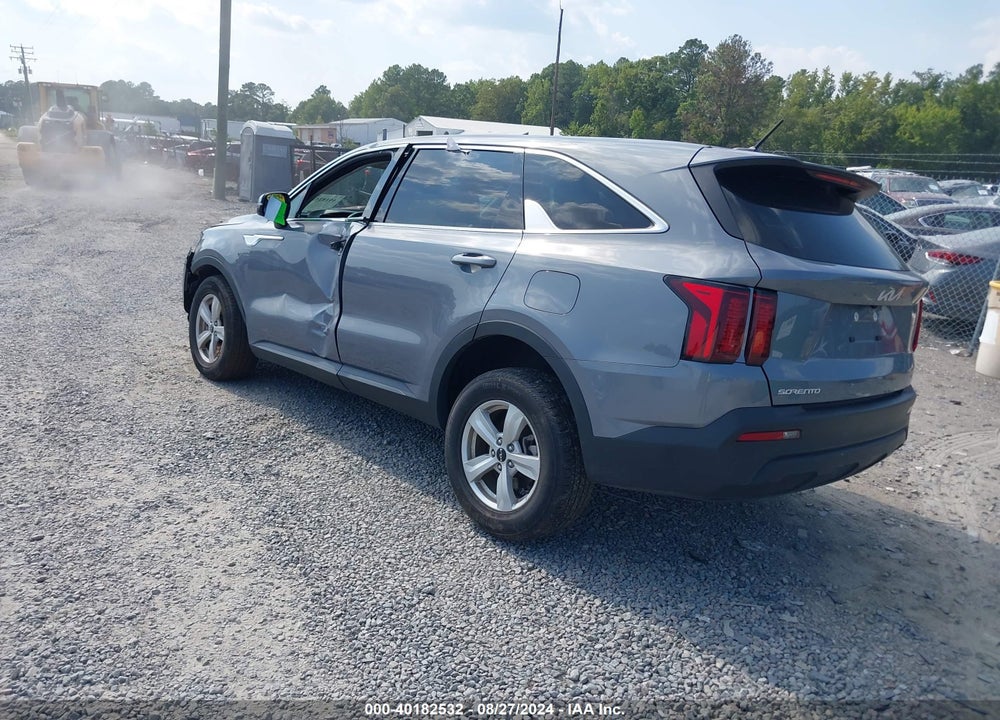 2023 KIA SORENTO LX VIN: 5XYRGDLC7PG196894