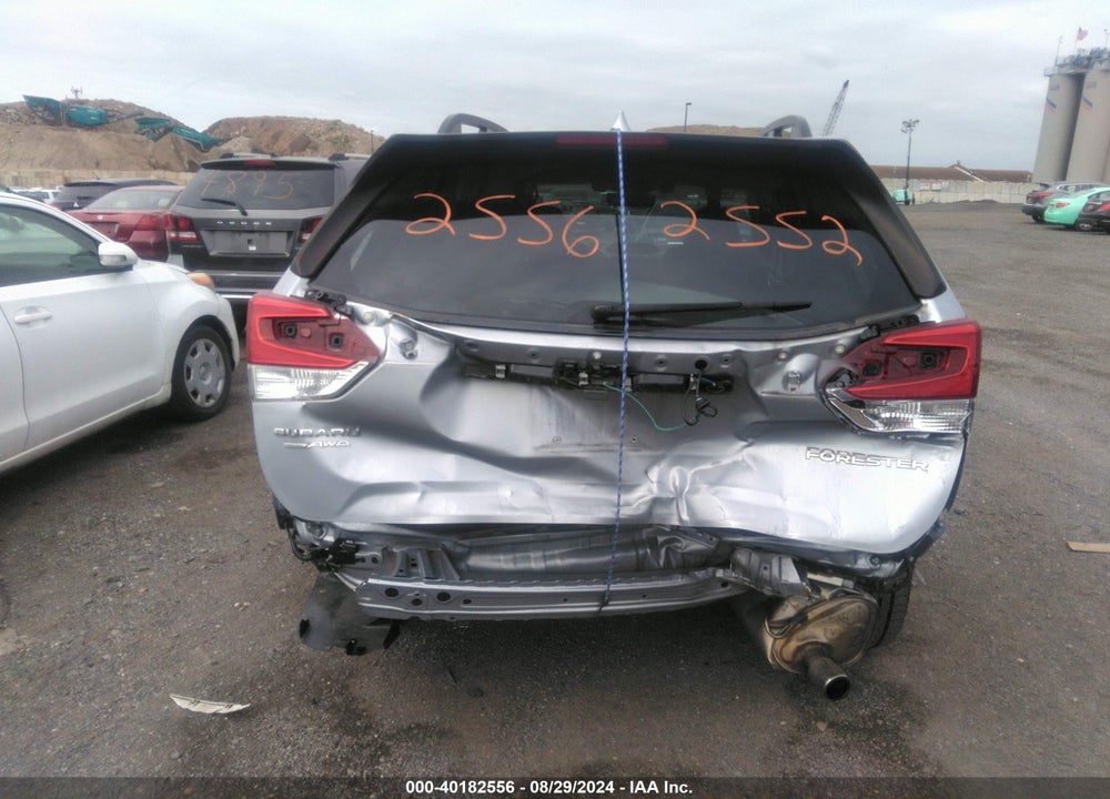 2021 SUBARU FORESTER LIMITED VIN: JF2SKAUC7MH518693