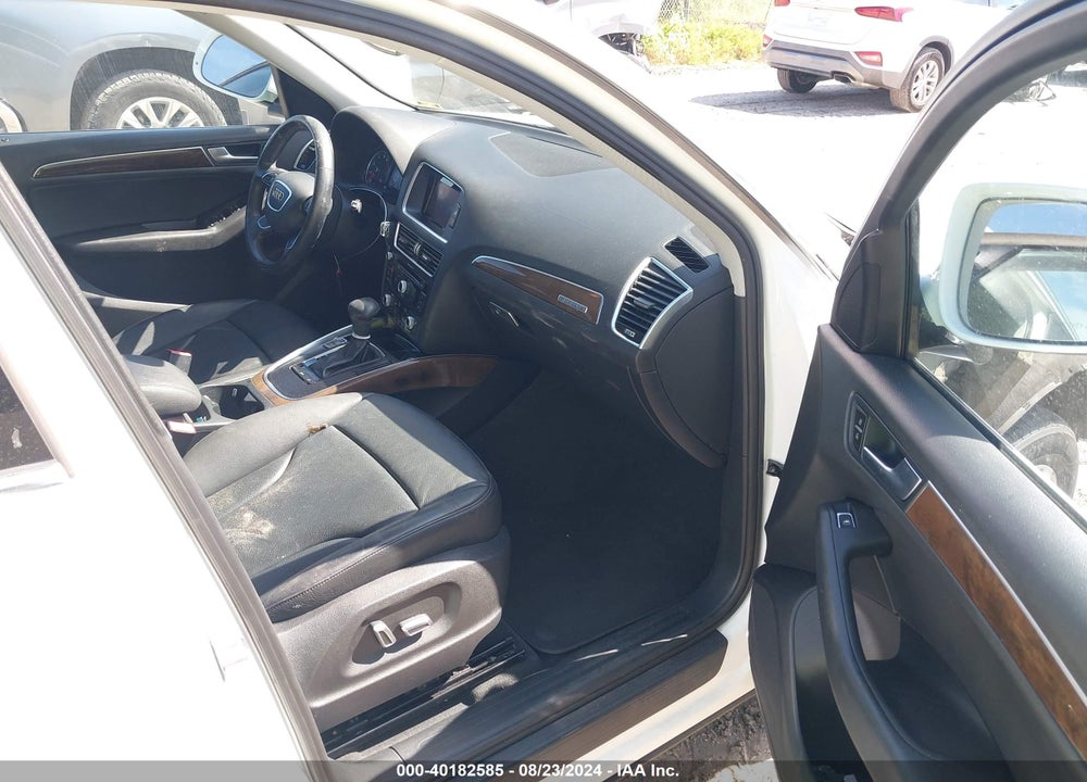 2017 AUDI Q5 2.0T PREMIUM VIN: WA1C2AFPXHA051748