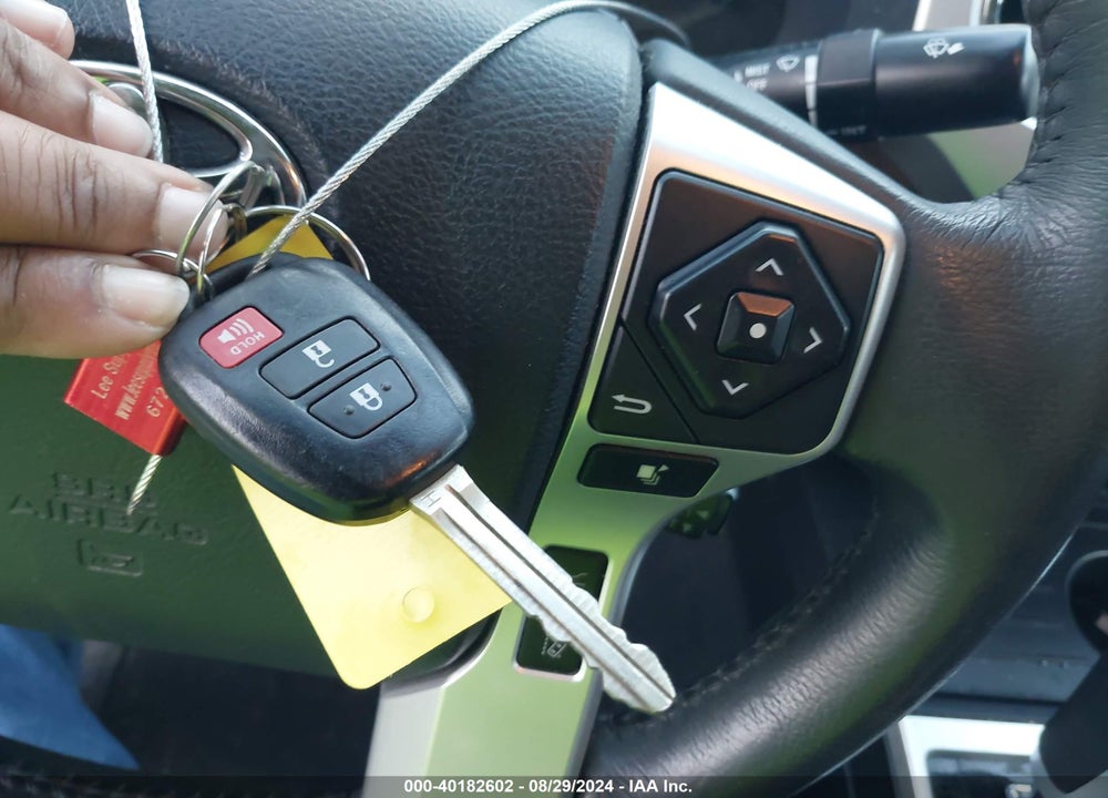 2019 TOYOTA TUNDRA LIMITED 5.7L V8 VIN: 5TFFY5F12KX250298