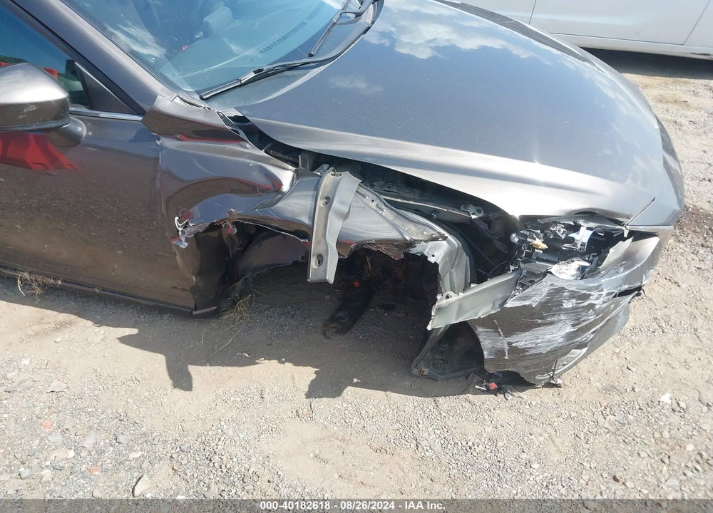 2014 MAZDA 3 I TOURING VIN: JM1BM1V71E1115636