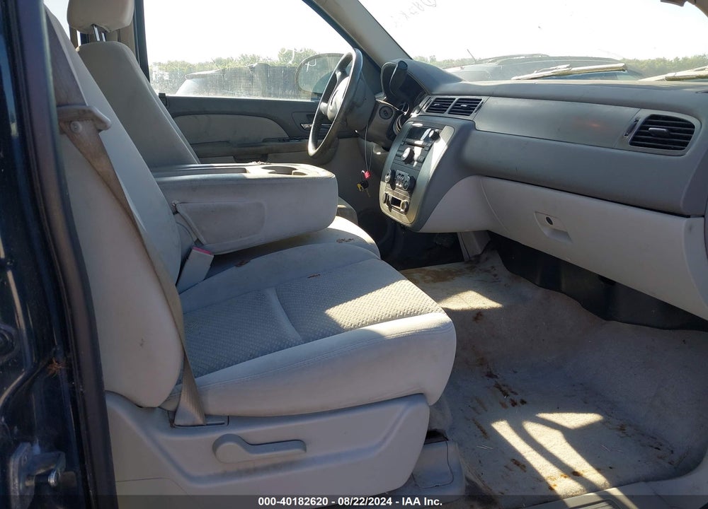 2007 CHEVROLET TAHOE LS VIN: 1GNFK13007J118938