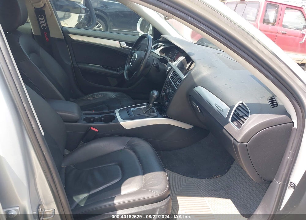 2009 AUDI A4 2.0T PREMIUM VIN: WAUSF78K09N012636
