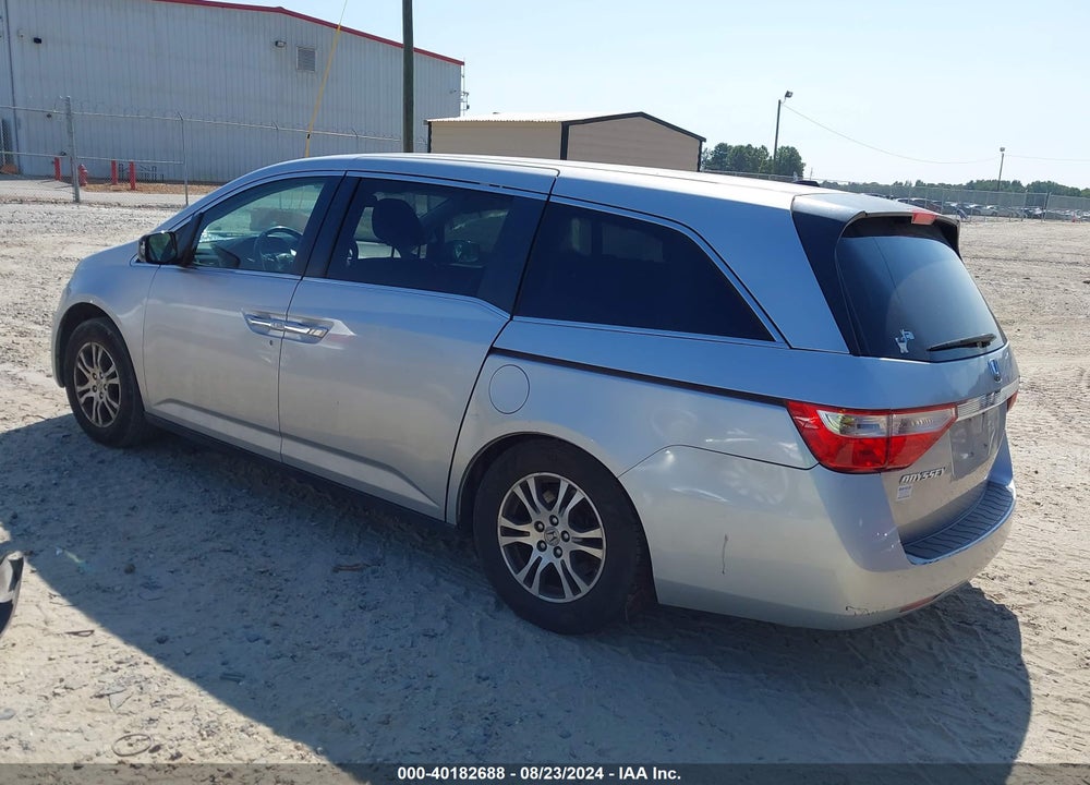 2011 HONDA ODYSSEY EX-L VIN: 5FNRL5H66BB102864