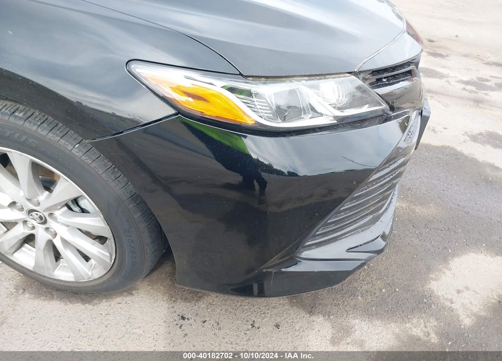 2018 TOYOTA CAMRY LE VIN: JTNB11HK5J3000685
