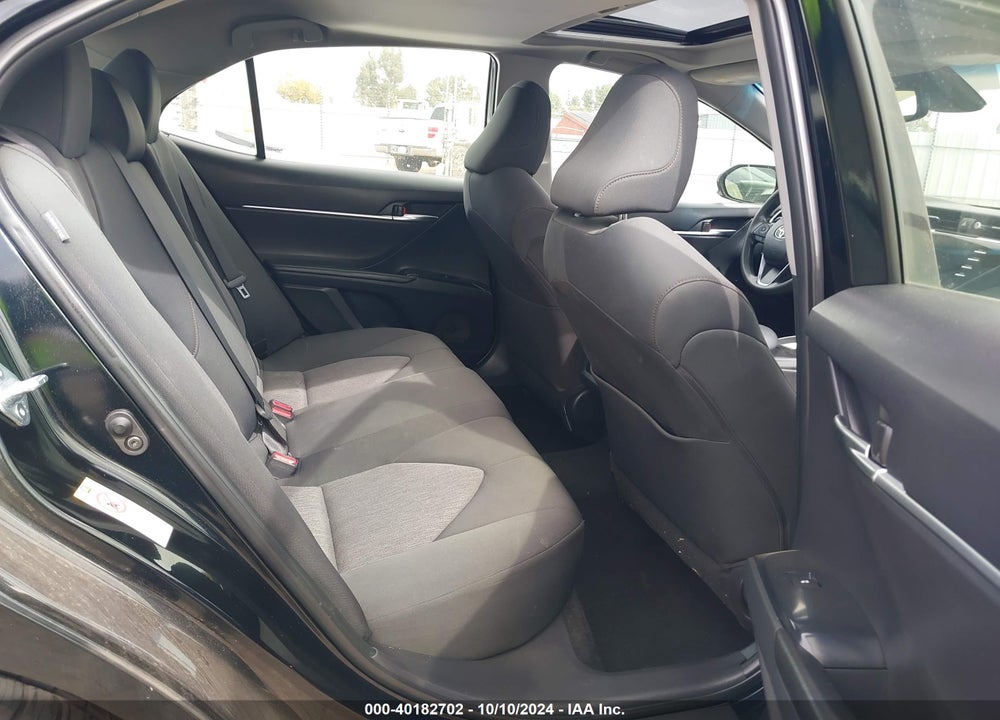 2018 TOYOTA CAMRY LE VIN: JTNB11HK5J3000685