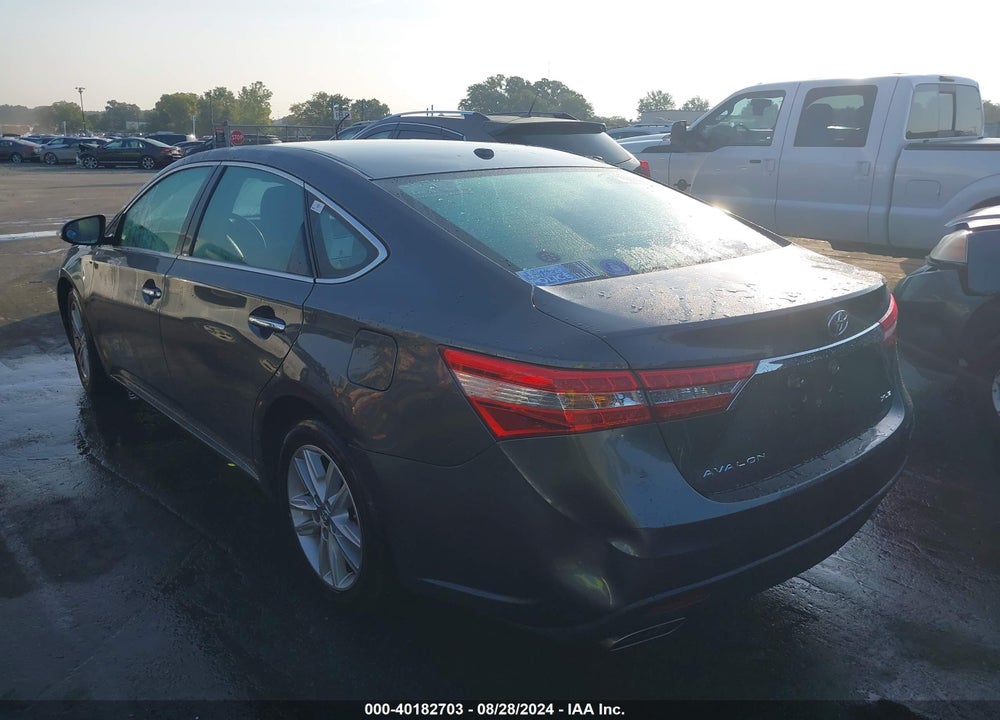 2015 TOYOTA AVALON XLE VIN: 4T1BK1EB8FU173734