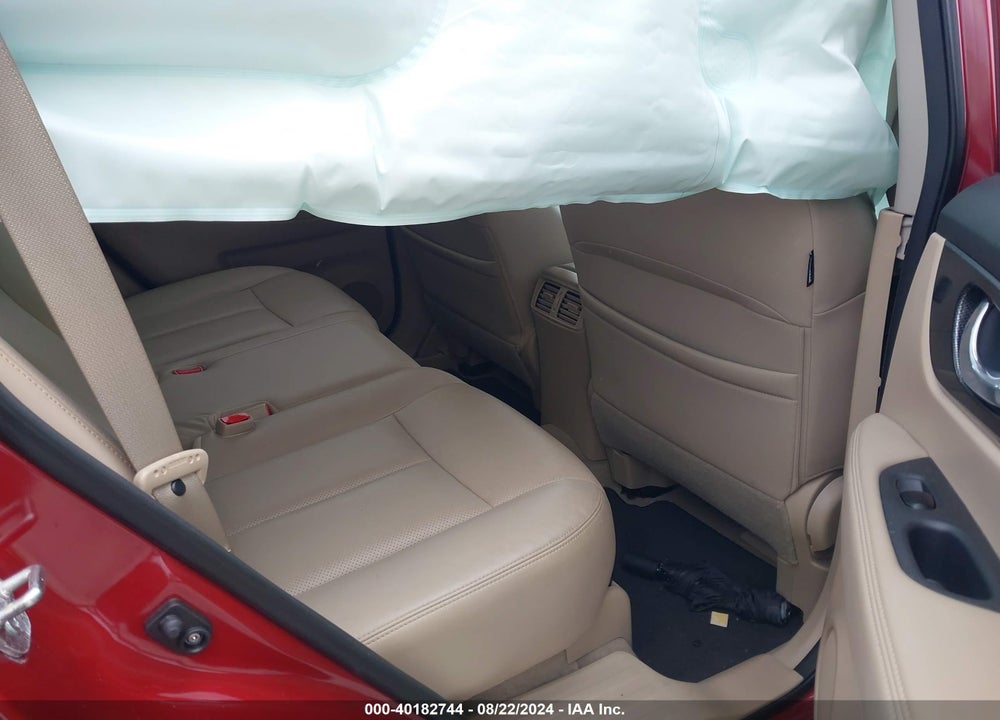 2015 NISSAN ROGUE SL VIN: 5N1AT2MT1FC787054