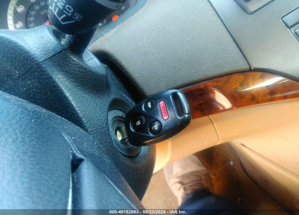 2008 HONDA ACCORD 2.4 EX-L VIN: 1HGCP26868A109197