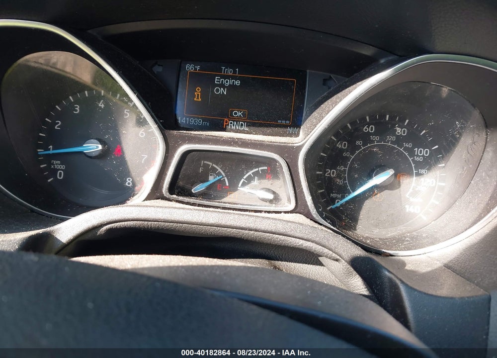 2015 FORD FOCUS SE VIN: 1FADP3K28FL301013