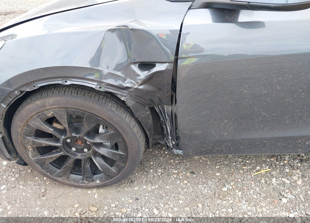 2020 TESLA MODEL Y LONG RANGE DUAL MOTOR ALL-WHEEL DRIVE VIN: 5YJYGDEE1LF012609
