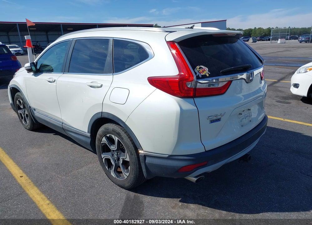 2017 HONDA CR-V TOURING VIN: 2HKRW2H96HH602680