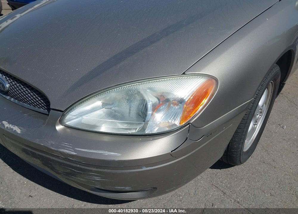 2004 FORD TAURUS SES VIN: 1FAFP55U74G184046