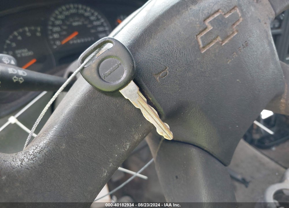 2006 CHEVROLET SILVERADO 1500 LS VIN: 2GCEC13VX61319848