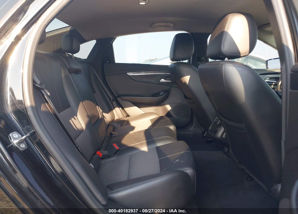 2018 CHEVROLET IMPALA 1LT VIN: 1G1105S35JU110957