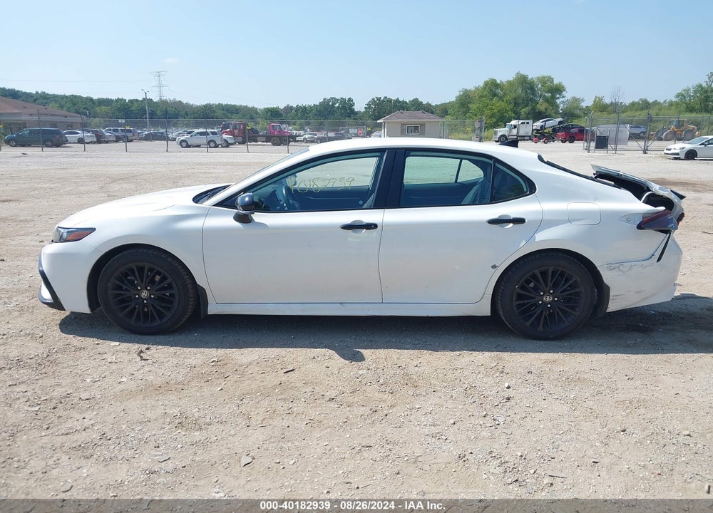 2022 TOYOTA CAMRY SE NIGHTSHADE SPECIAL AWD VIN: 4T1T11BK3NU060039