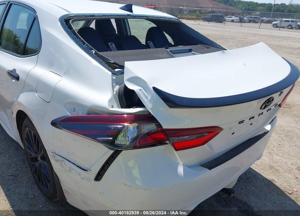 2022 TOYOTA CAMRY SE NIGHTSHADE SPECIAL AWD VIN: 4T1T11BK3NU060039
