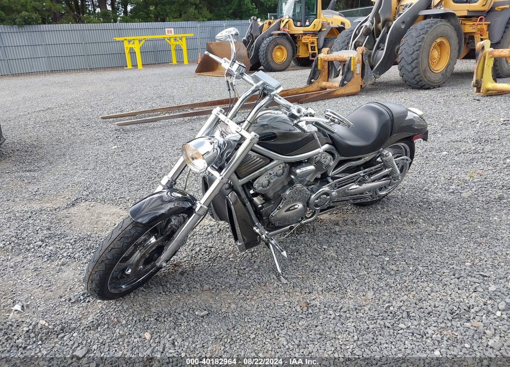 2004 HARLEY-DAVIDSON VRSCA VIN: 1HD1HAZ104K809165