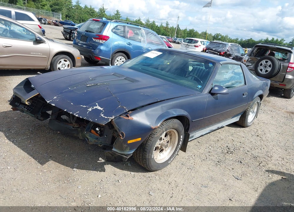 1982 CHEVROLET CAMARO VIN: 1G1AP87H2CN128752