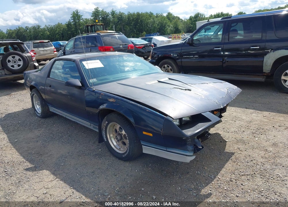 1982 CHEVROLET CAMARO VIN: 1G1AP87H2CN128752