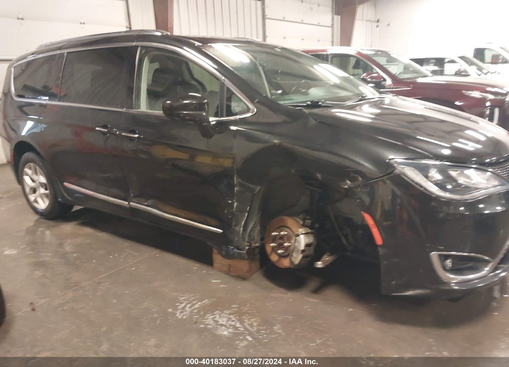 2018 CHRYSLER PACIFICA TOURING L PLUS VIN: 2C4RC1EGXJR177866